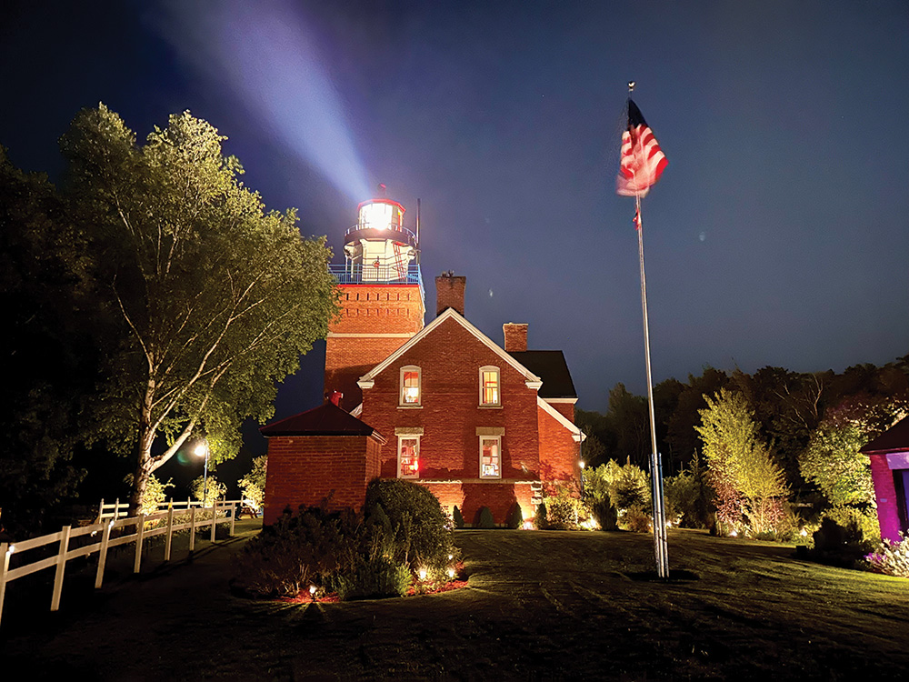 Big Bay Point Lighthouse (NICK KORSTAD)