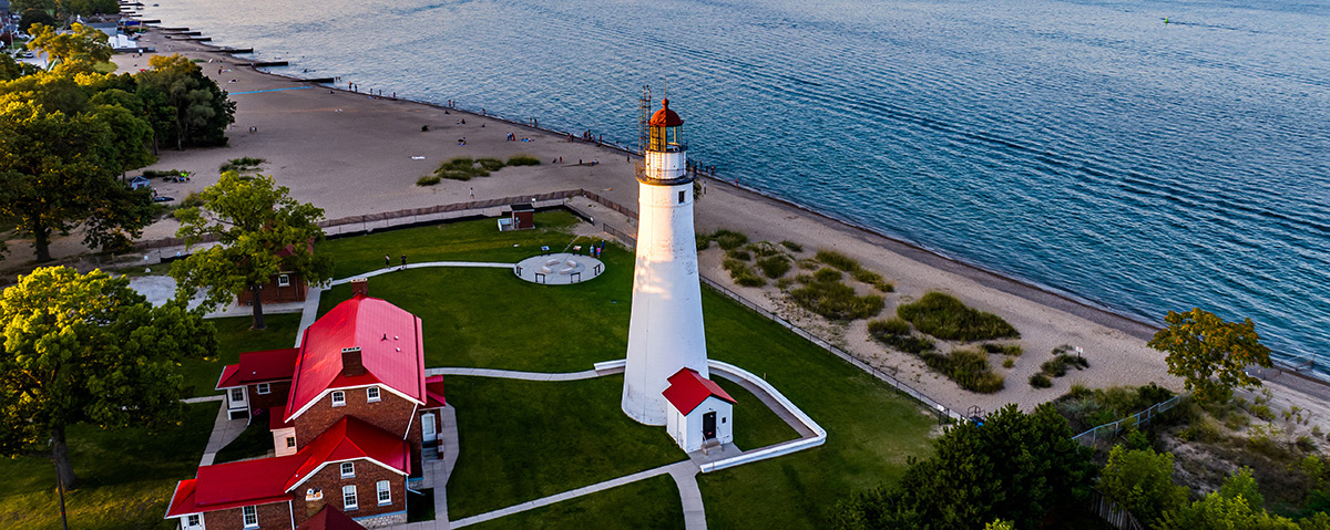 Fort Gratiot Light - bluewater.org (Photo by Nick Heacock with permissions)